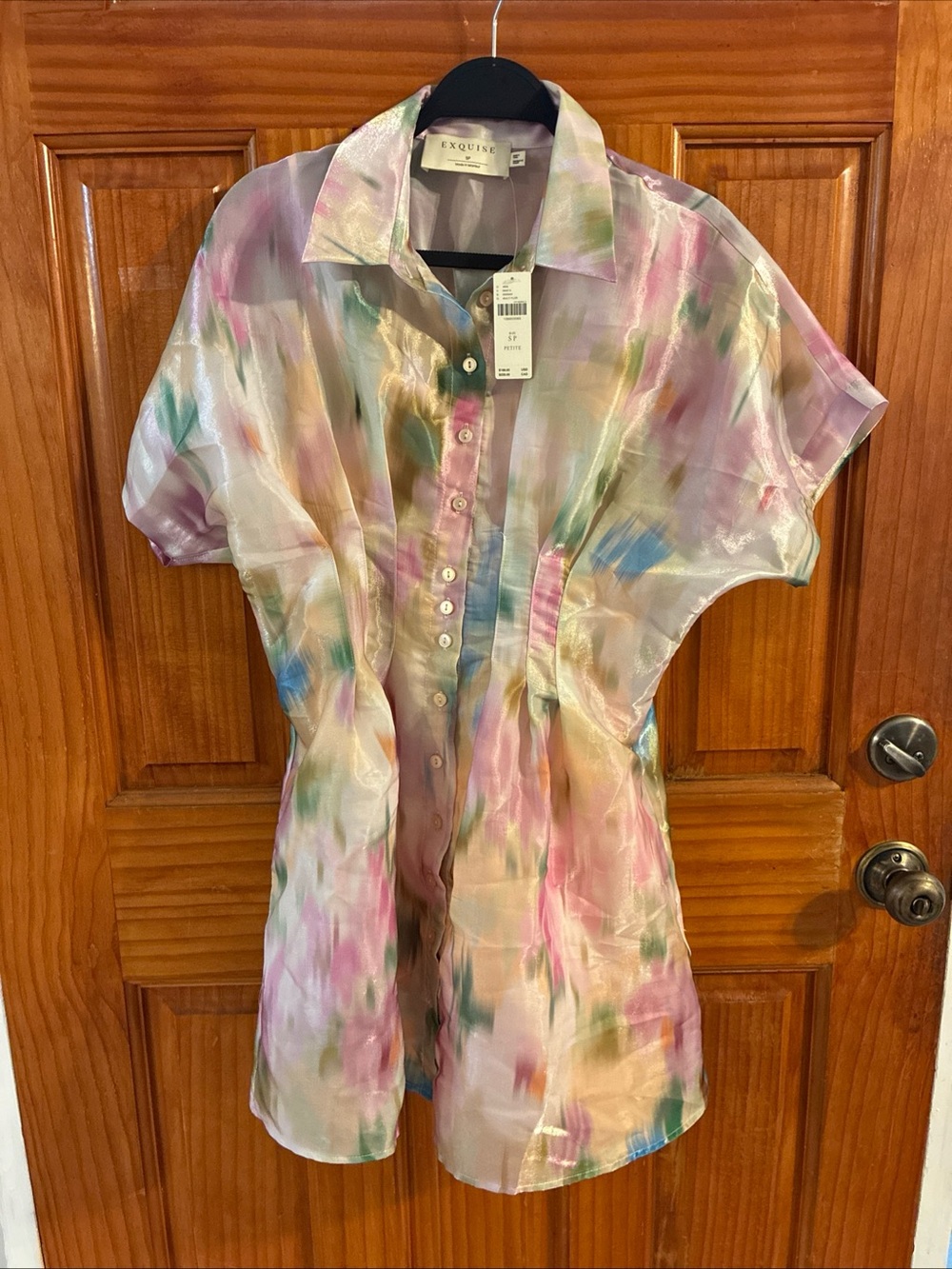 Exquise Pastel Watercolor Button-Front Mini Dress
